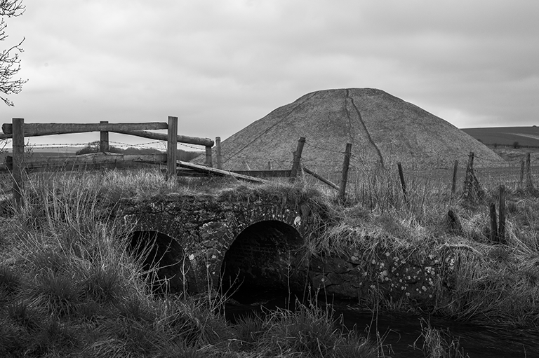 Silbury Hill image